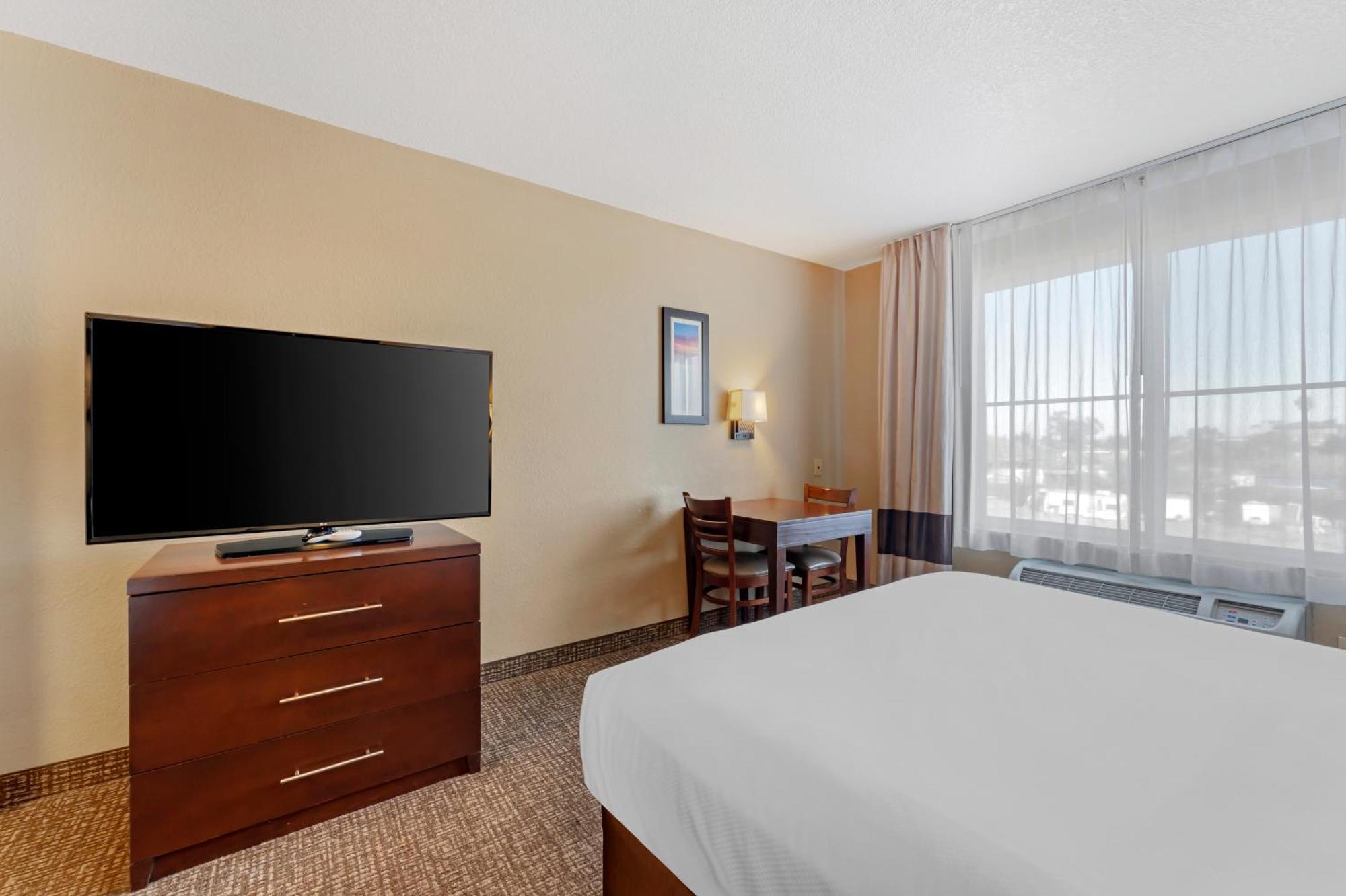 Comfort Inn Lathrop Stockton Airport Exterior foto