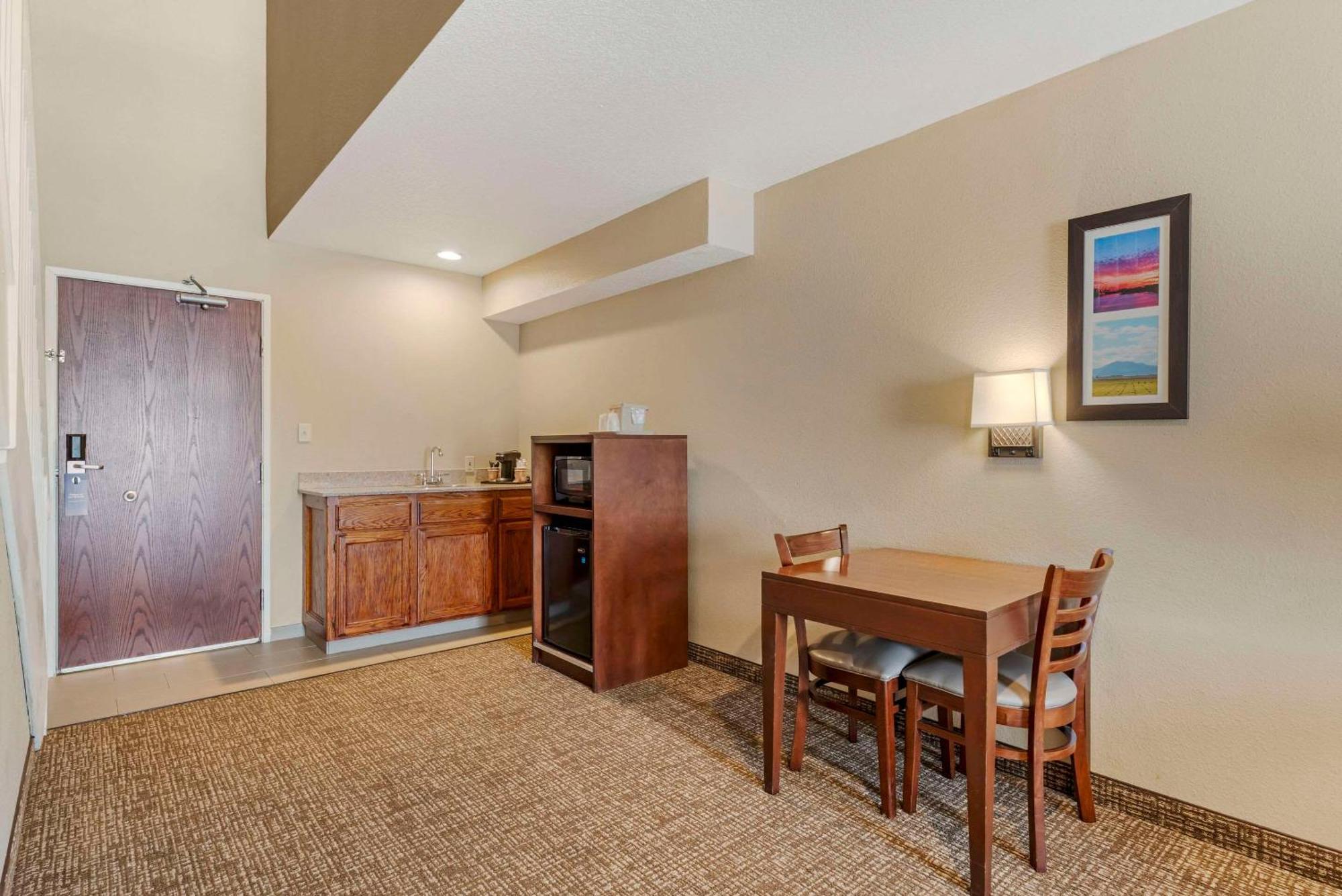 Comfort Inn Lathrop Stockton Airport Exterior foto
